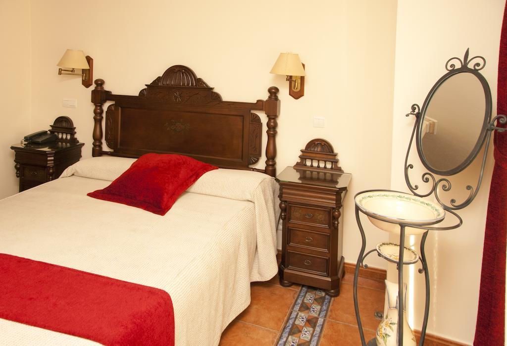 Hotel Santo Domingo De Silos Luaran gambar