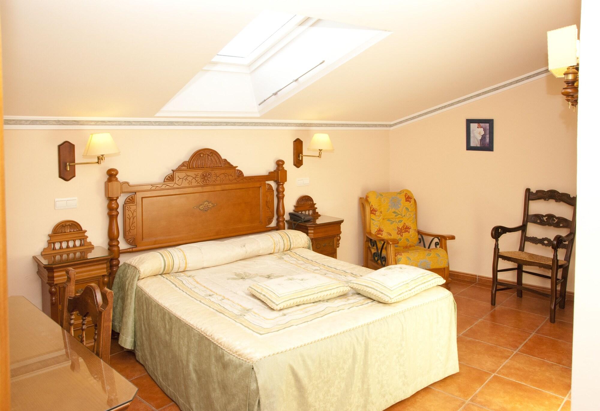 Hotel Santo Domingo De Silos Luaran gambar