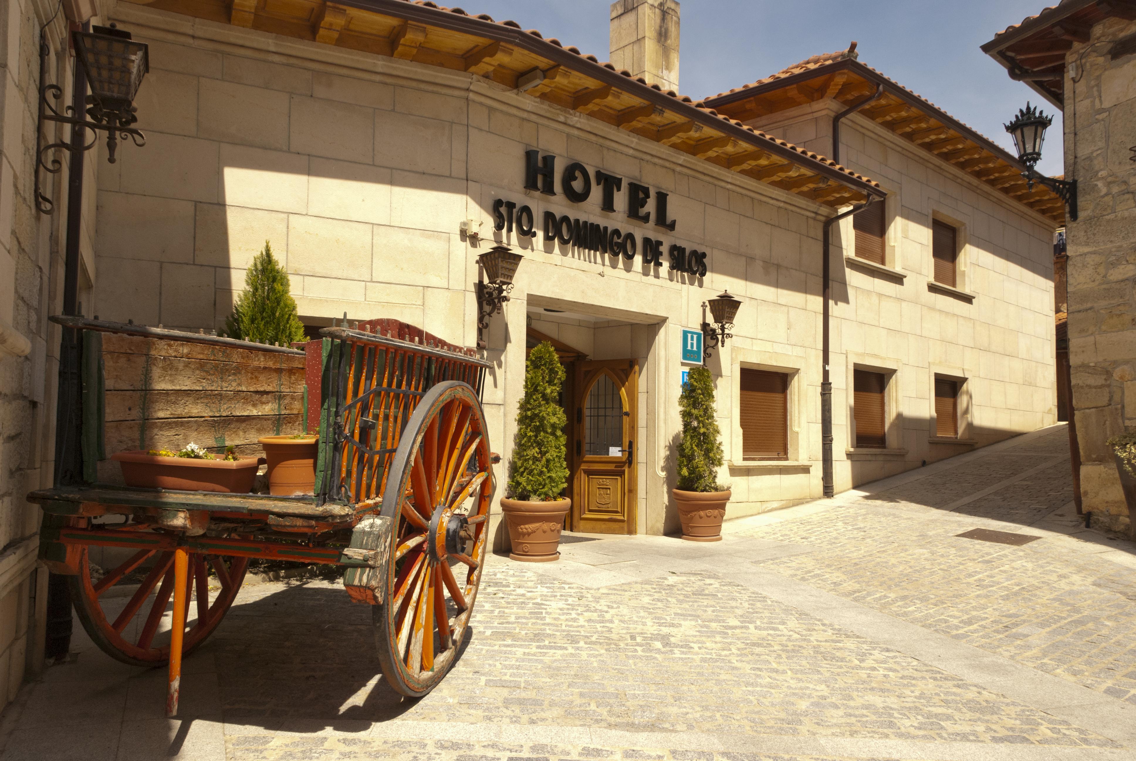Hotel Santo Domingo De Silos Luaran gambar
